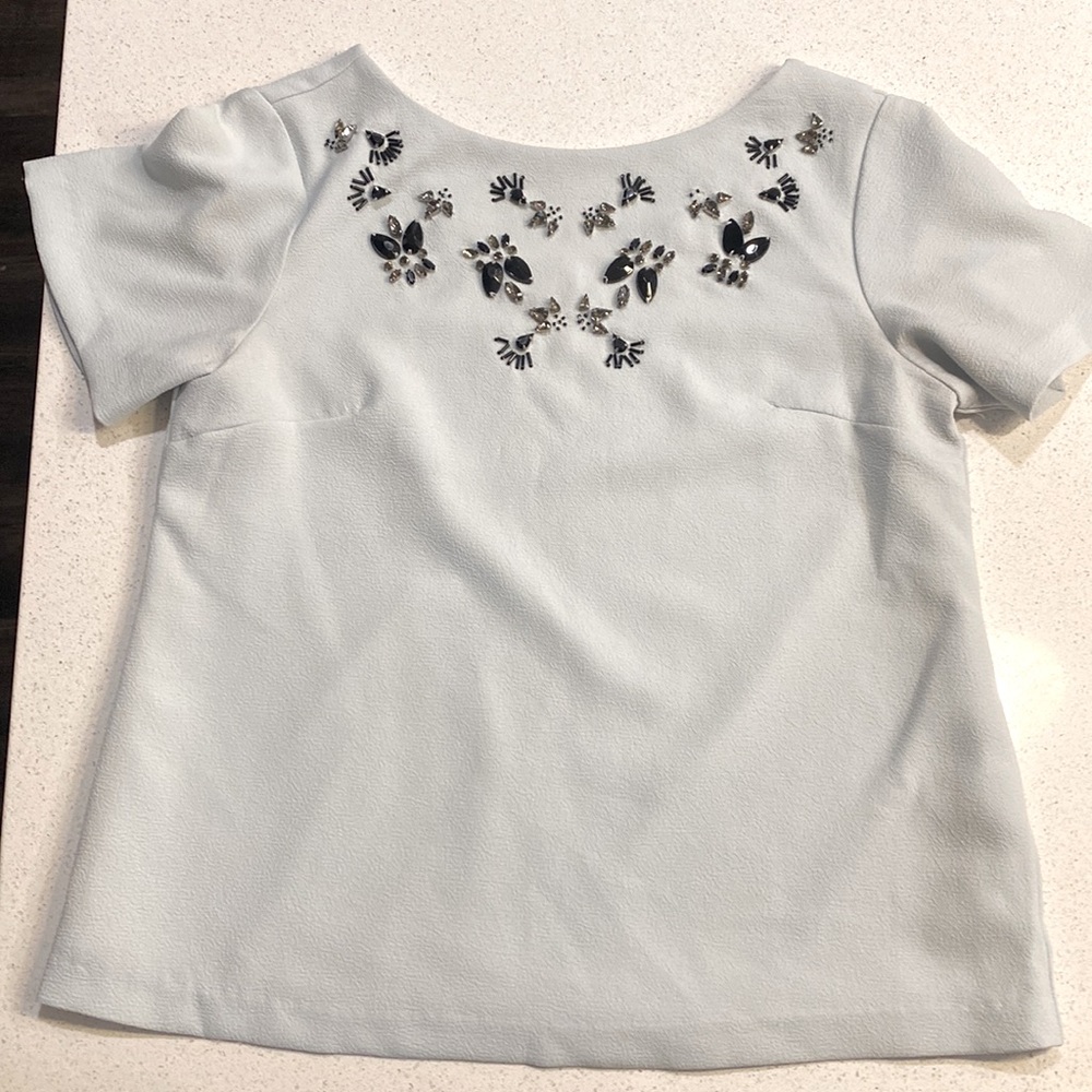 Petite Small Banana Republic shortsleeved blouse with jewel detail